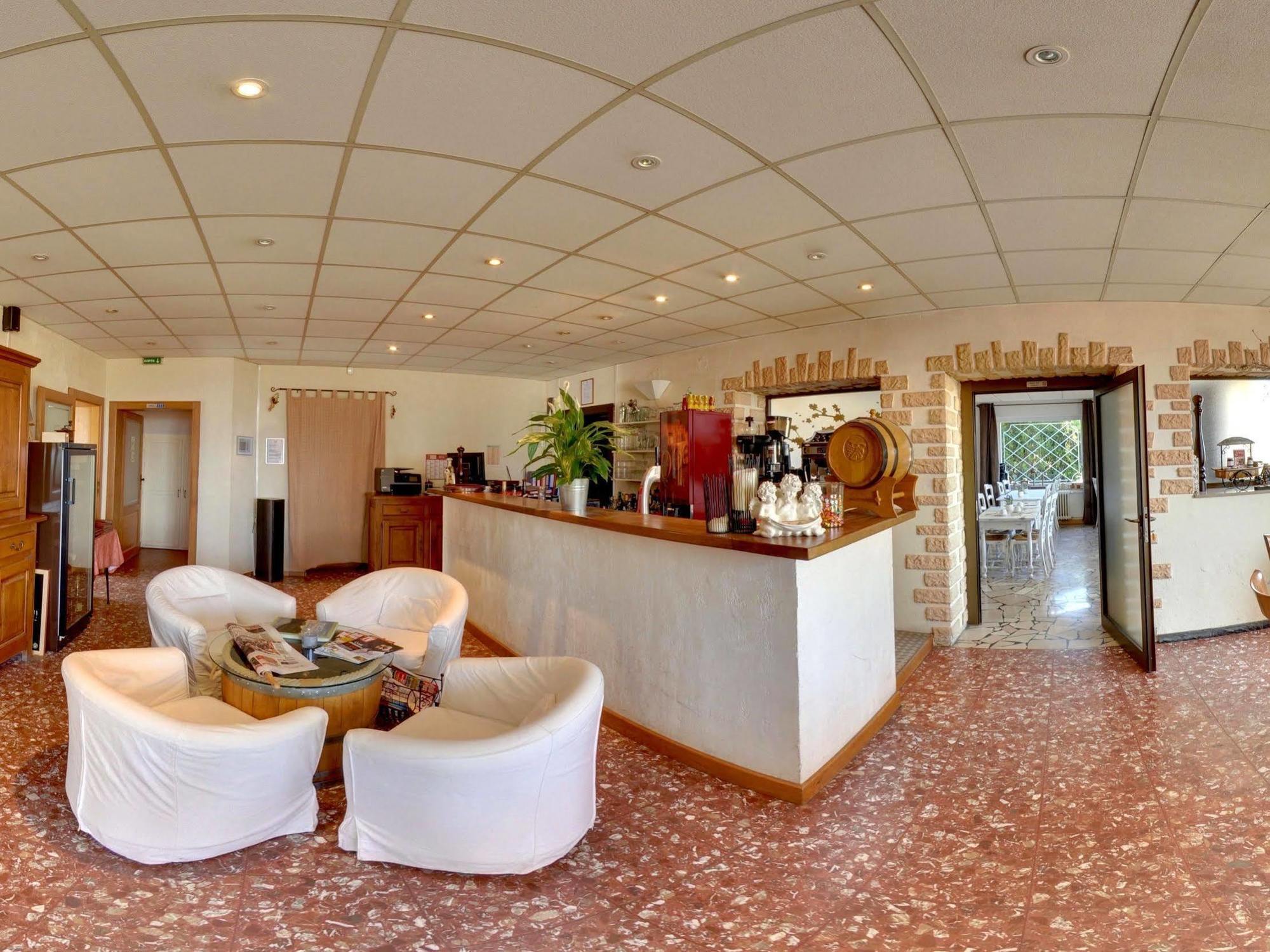 Logis L'Auberge Du Gros Silly-sur-Nied Exterior photo
